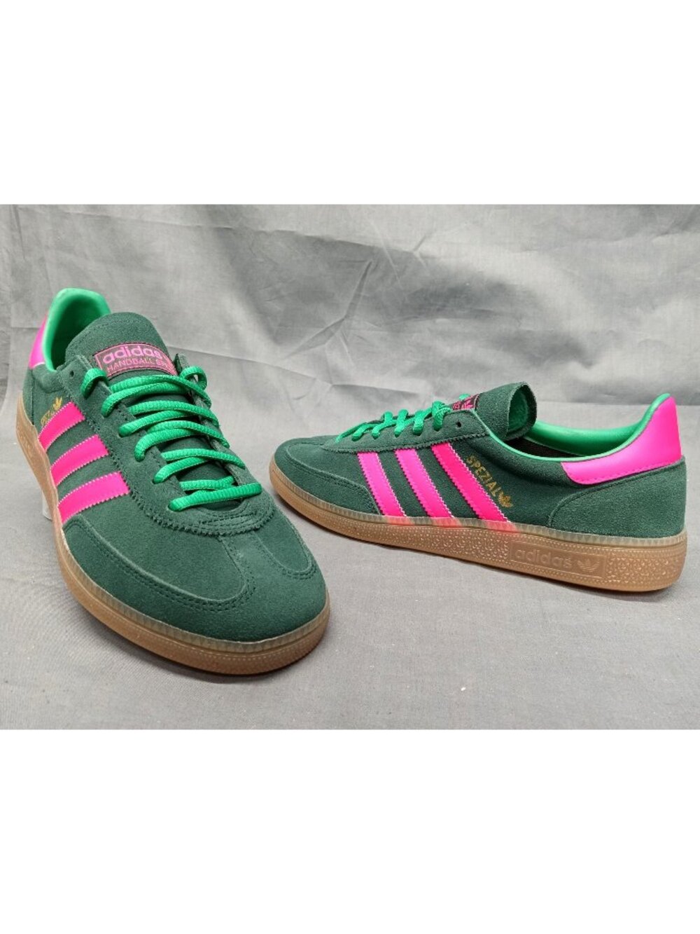 Adidas Handball Spezial J (GS) Aurora Shock Pink KJ3776 Girls Size 7 NEW NO BOX!